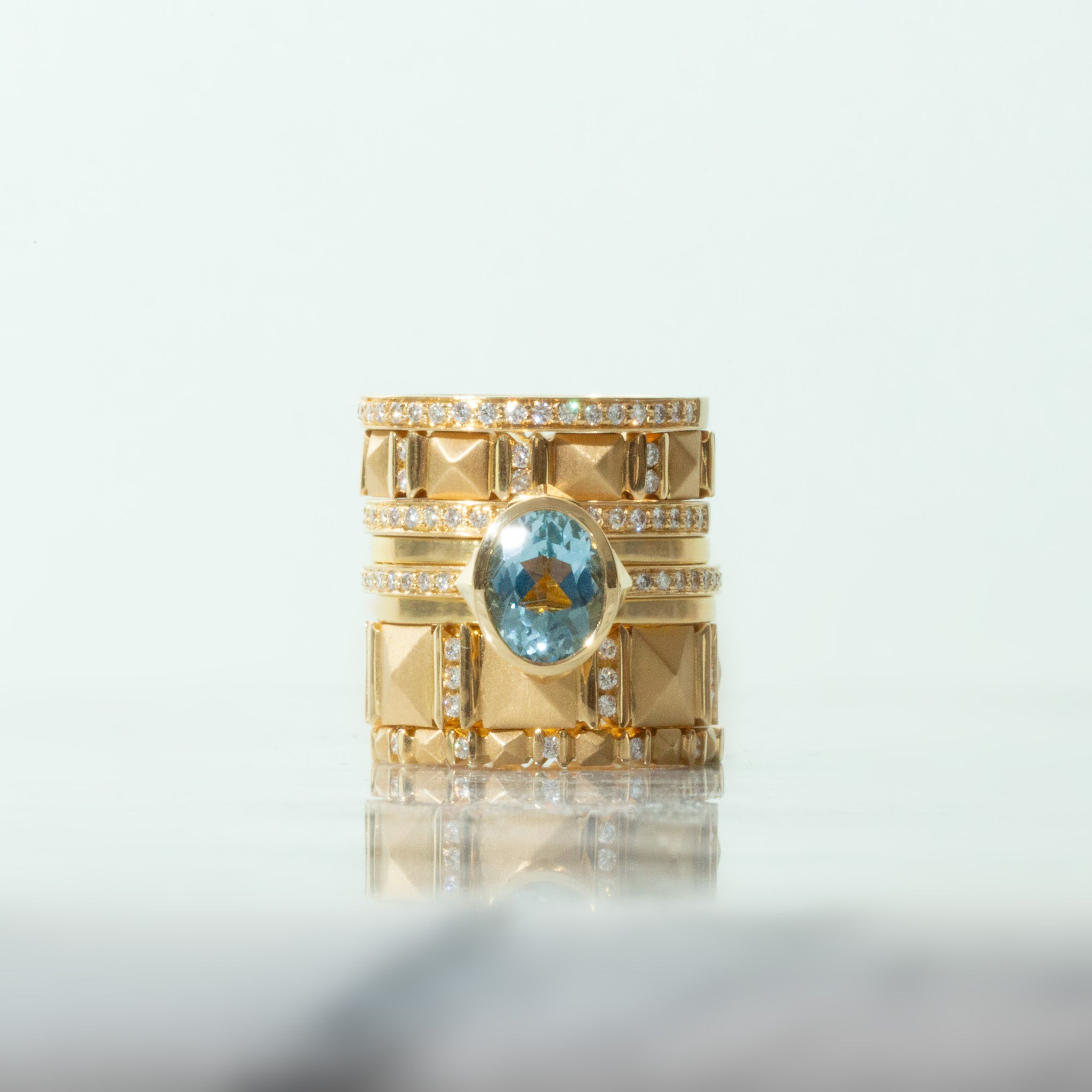 18Kt Yellow Gold Oval Aquamarine Ring - Chris Correia