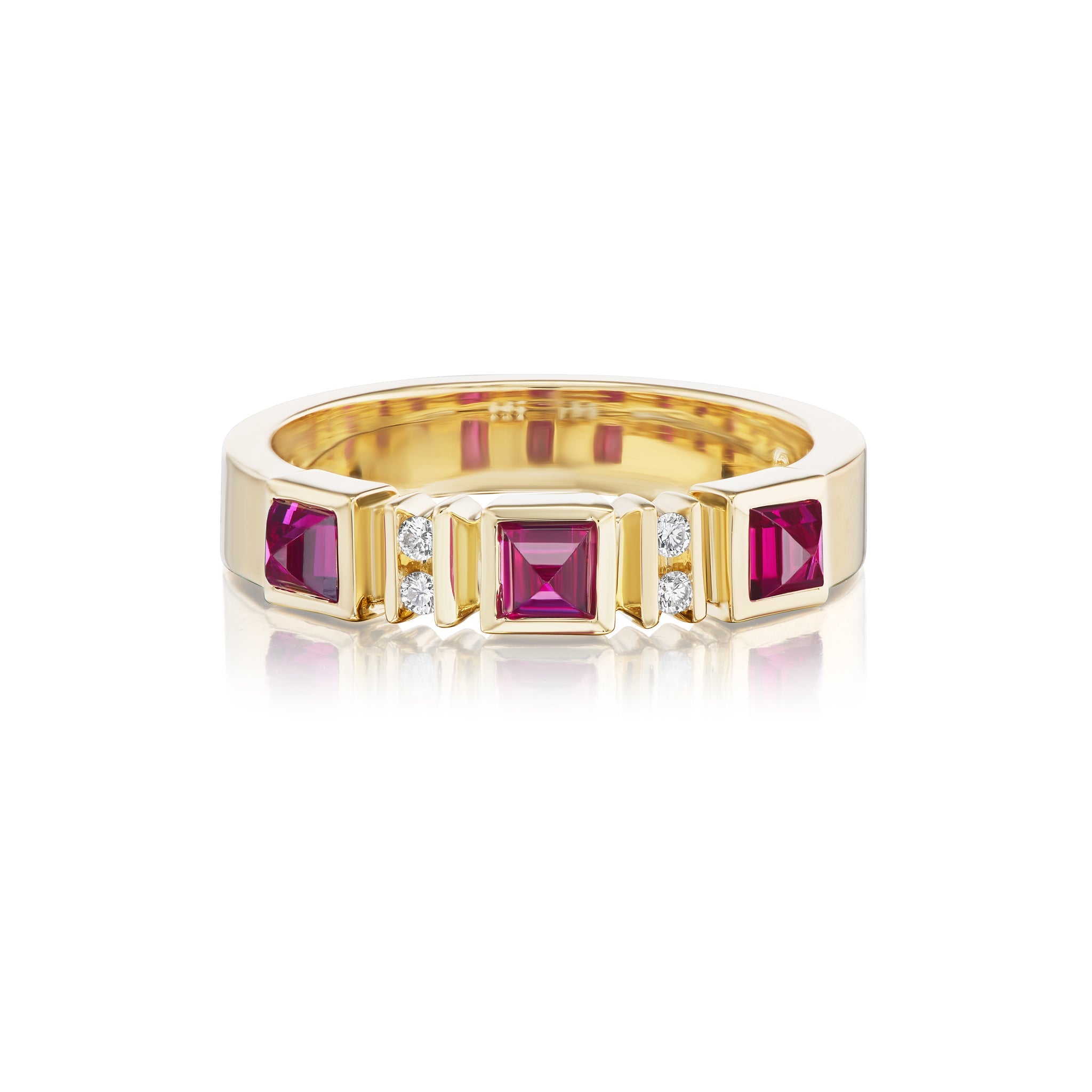 18Kt Yellow Gold Sugarloaf Cut Square Rubies Ring - Chris Correia