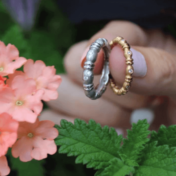 18Kt Rose Gold Skinny 'Gumdrop' Diamond Band Ring - Chris Correia