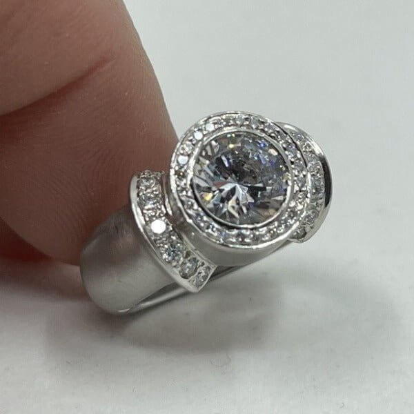 Platinum Large Round Diamond Engagement Ring - Chris Correia